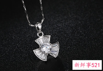 钻石项链的寓意和卖点