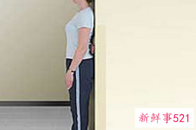 靠墙站立快速变瘦的方法