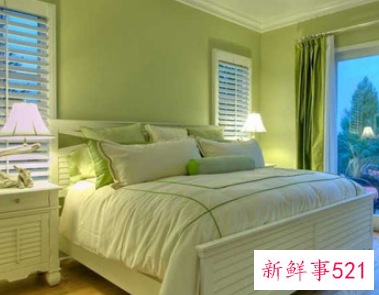 怎样选卧室窗帘的颜色搭配