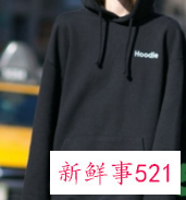 卫衣里面穿搭什么好看