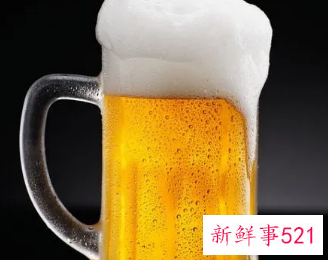 为何有些啤酒有很浓的泡沫
