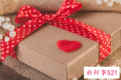 情人节送女友什么礼物呢