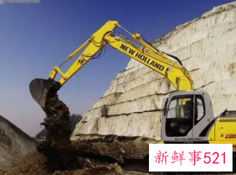 梦见挖沟是什么意思