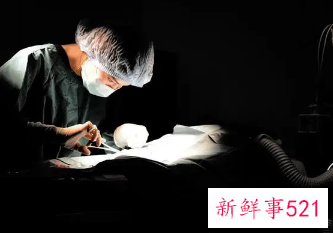 梦见自己和医生说病情是怎么回事呢