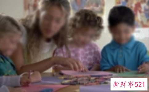 幼儿园中班语言评课稿