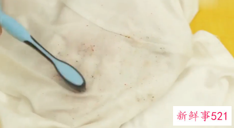 发霉用什么洗能洗掉