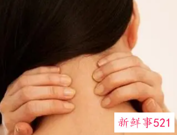 颈椎按摩步骤