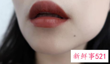 什么颜色的唇色好看