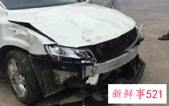 车前脸撞烂了算大事故吗