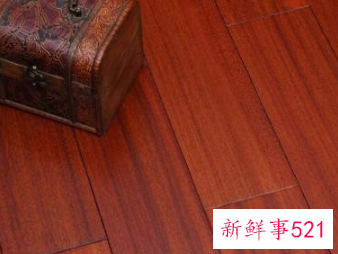 强化地板和实木地板的优缺点