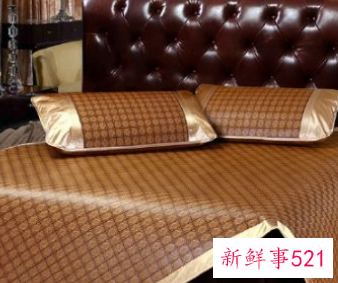 藤席是什么材料做的