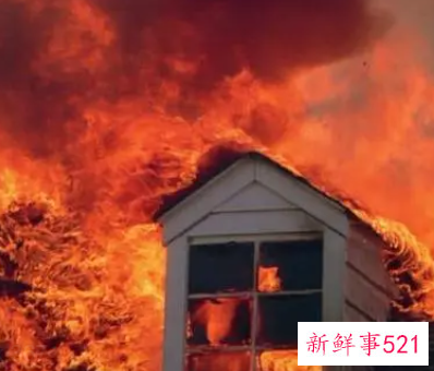 女人梦见火烧别人家房子