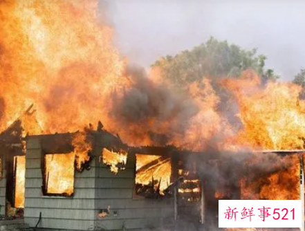 女人梦见火烧别人家房子