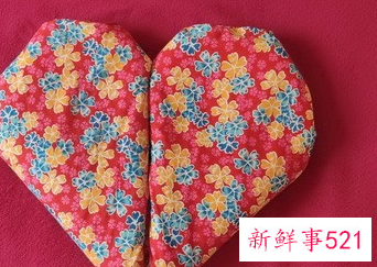 被子怎么叠成心形图