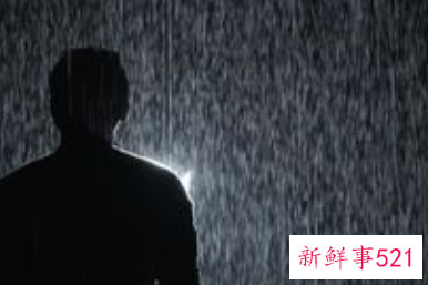 梦见和自己喜欢的人在一起淋雨