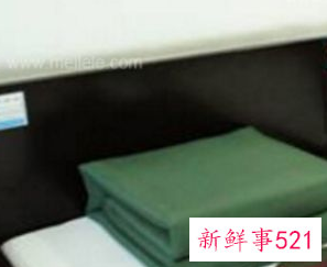 被子怎么叠成心形图