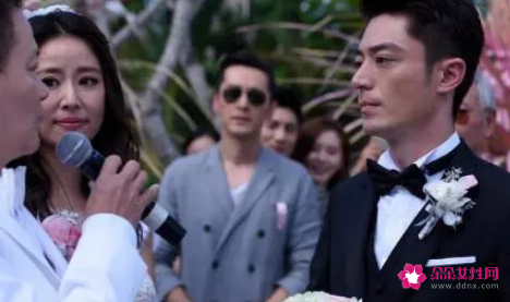 霍建华带林心如健身亲密合影