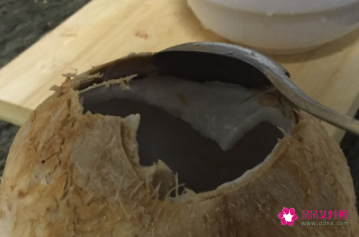 在家如何打开椰子