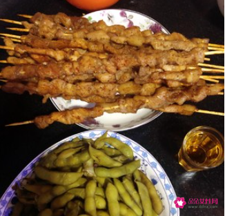 在家做烤肉串的简单做法