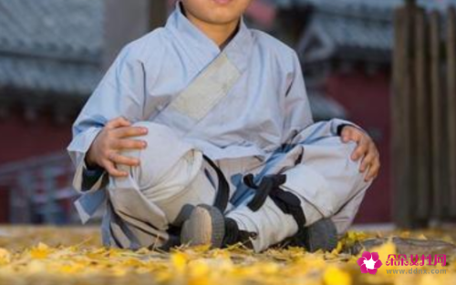 儿童膝盖痛怎么办