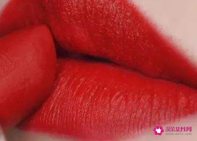 已婚女情人过生日送什么礼物好