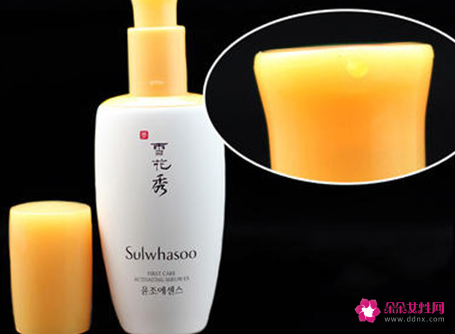 干皮适合哪种精华