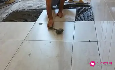 铺地砖用啥样地砖好