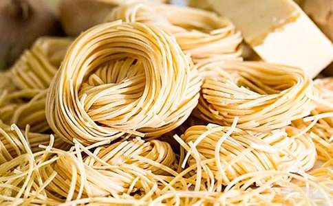 梦见面条有什么预示