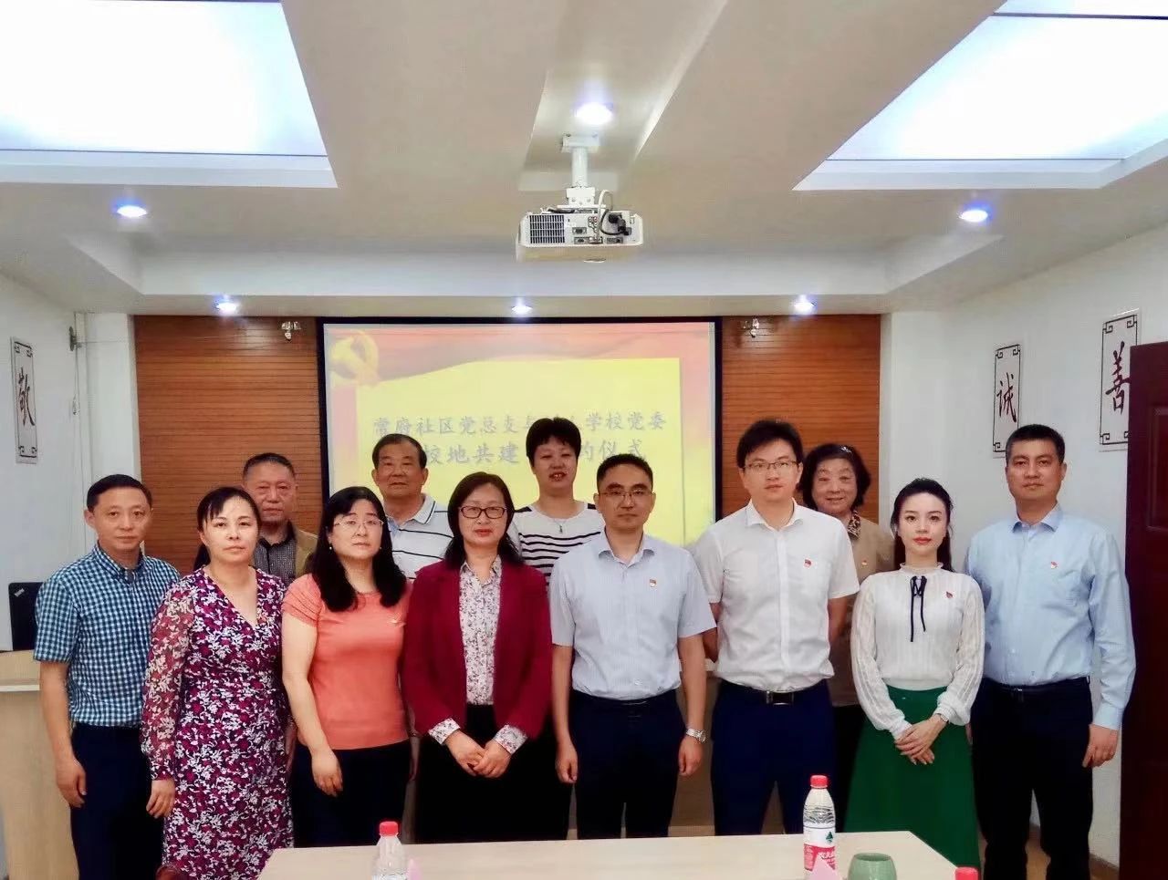 戴璐最全的照片，带你深入了解戴璐为什么”行“