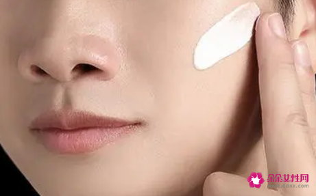 每天涂素颜霜会怎么样