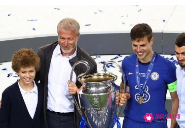 4家财团对切尔西提出正式报价