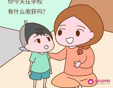 宝宝活泼异常爸妈如何招架得住
