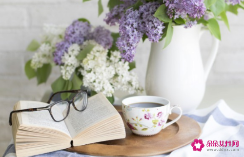 小学毕业班简短评语