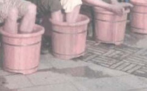 女人四大年龄段如何正确的饮食养生