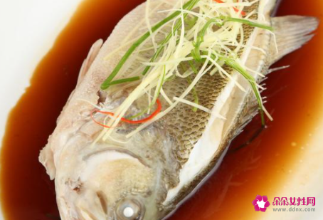 吃鲈鱼的禁忌有哪些