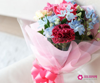 给男朋友的花束写些什么