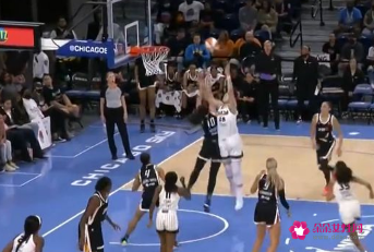 李月汝迎WNBA首胜，替补登场4分钟贡献2分2板