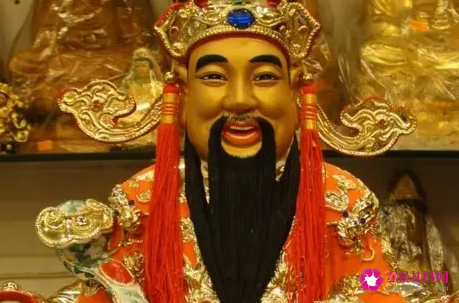 如何在家中正确摆放财神像