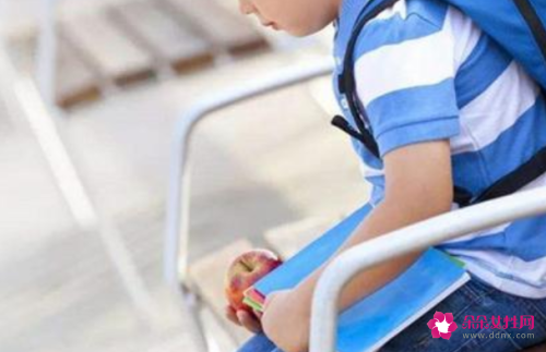 太听话的孩子是好事吗