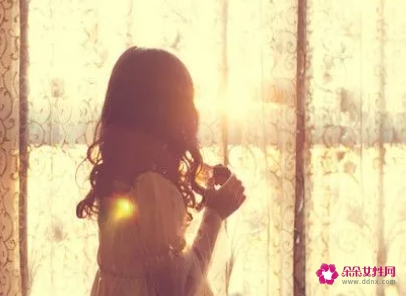 女生为你哭说明什么