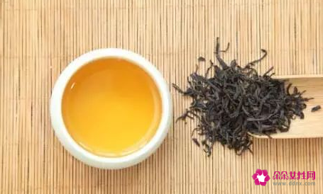 蜂蜜和茶可不可以放在一起喝