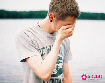 一个男人为女人哭了意味着什么