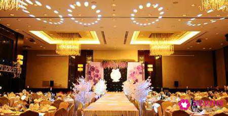 梦见参加结婚喜宴