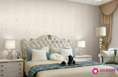 整屋墙布装修好吗