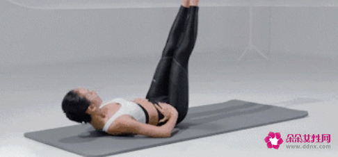 来看三种腰腹运动