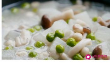 菌菇萝卜汤的做法