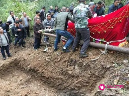 死者下葬安慰语