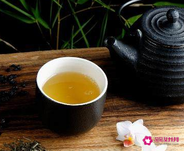 茶几上的茶渍怎么去除