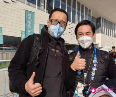 带火冰墩墩的“义墩墩”收集了100墩