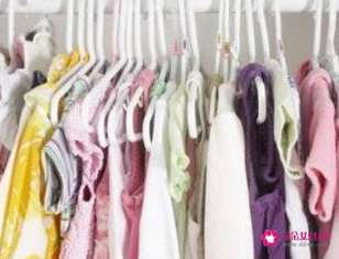 皮肤干燥皮屑多怎么办